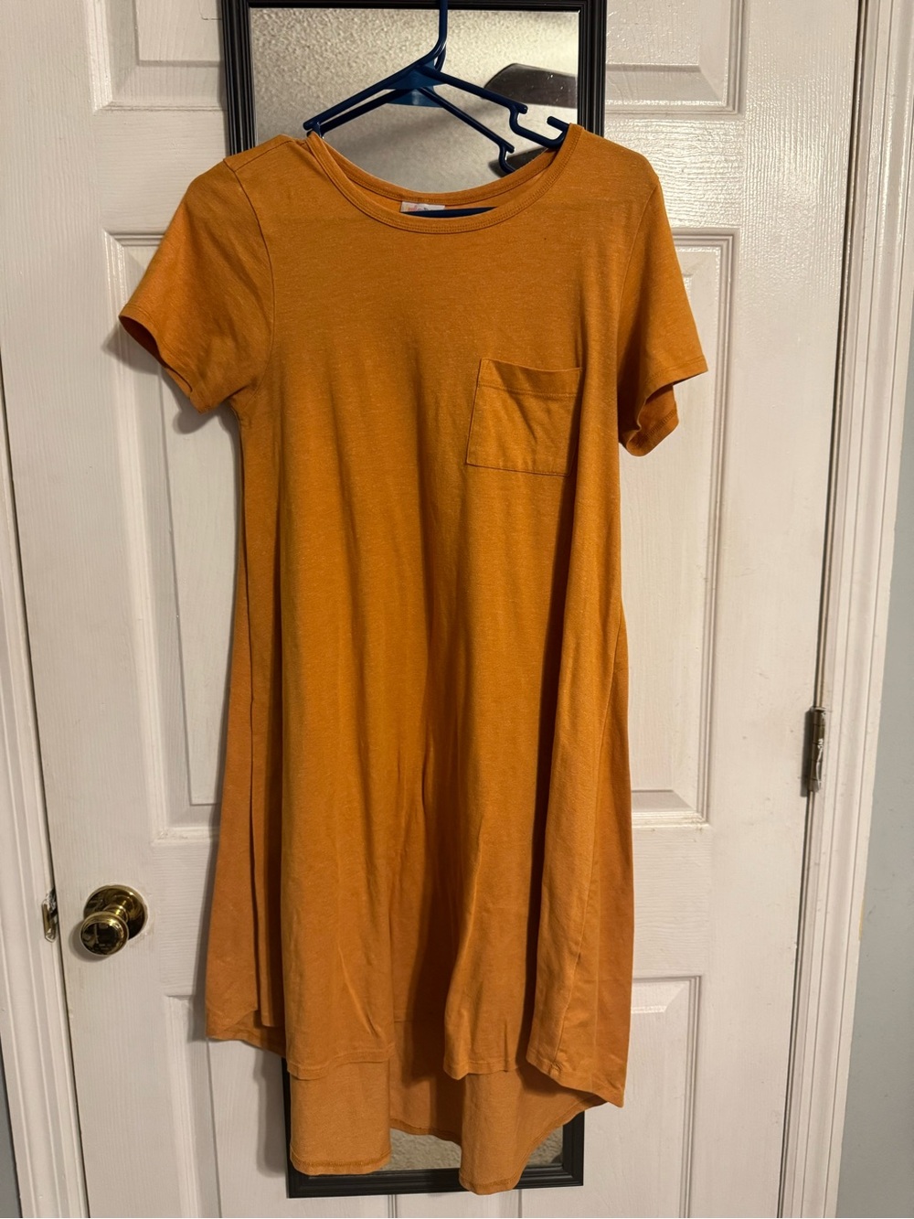 LuLaRoe Casual Short‑Sleeve Pocket Dress in Mustard
